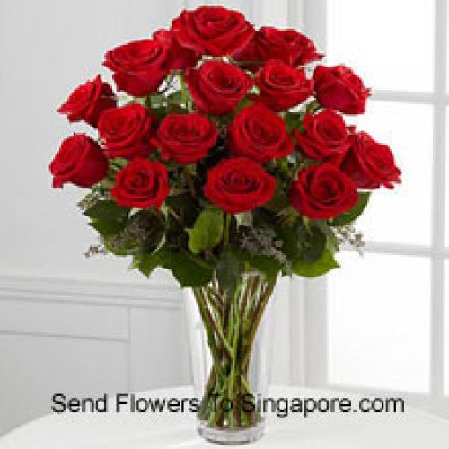 18 Charming Red Roses